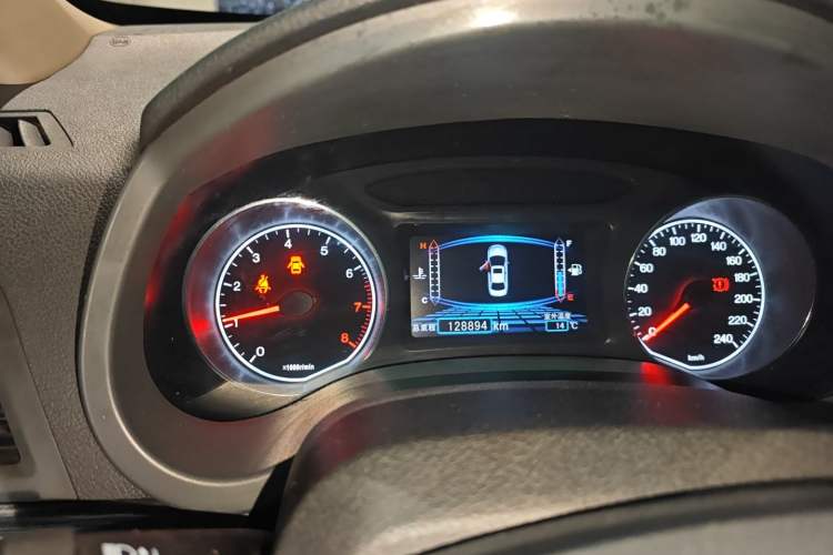 Used BYD Surui 2015 1.5L Manual Luxury Model
