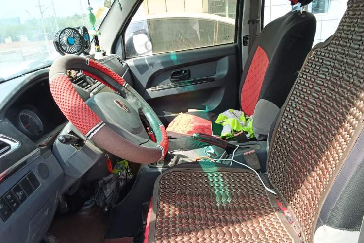 Used Jinbei Hiace X30  Left Front Seat