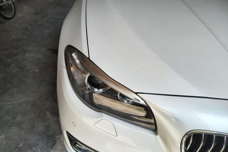 Used BMW 5 Series 2014 525Li Luxury Design Package
