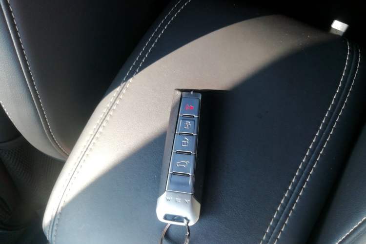 Used Wey VV6 2018 2.0T Four-Wheel Drive Flagship Version China V Standard
