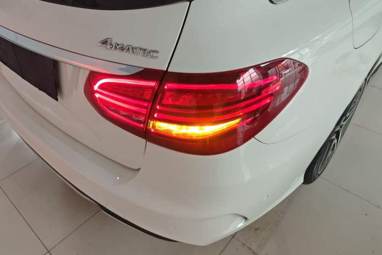 Used Mercedes-Benz C-Class (Import) 2019 C 260 Estate
