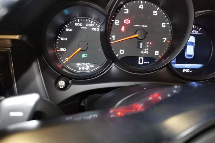 Used Porsche Macan 2017 Macan 2.0T
