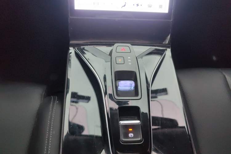 Used Dongfeng Aeolus Mage 2023 1.5T Luxury Edition
