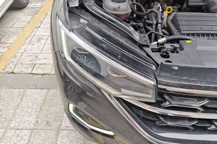 Used Volkswagen Tayron 2023 280TSI Two-Wheel-Drive Luxury Plus Advanced Version
