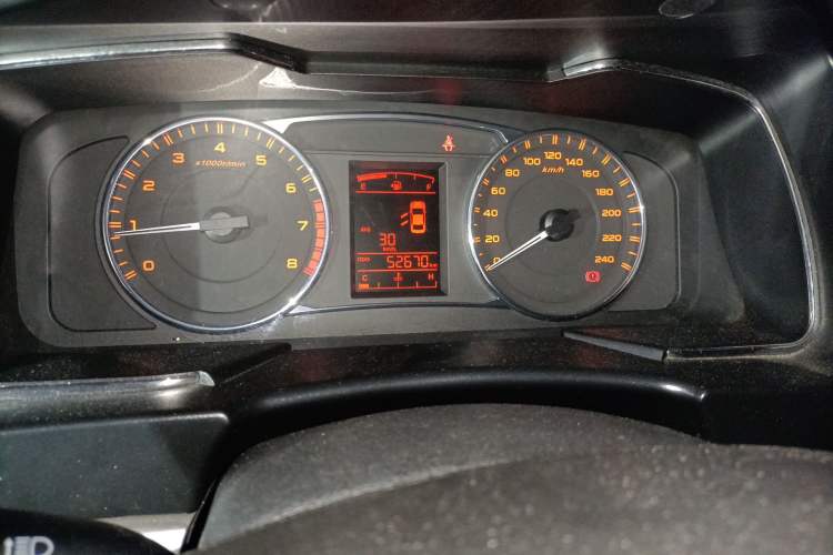 Used Geely Auto Vision 2015 1.5L Manual Happiness Edition Odometer Close Up