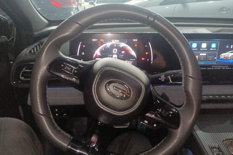 Used GAC Trumpchi EMPOW 2023 400T Automatic R PRO Steering Wheel