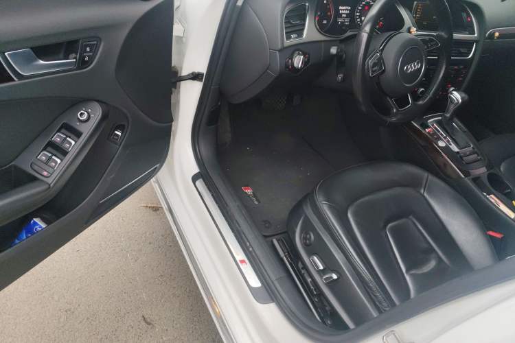 Used Audi A4L 2016 35 TFSI Collection Edition S line Comfort Model