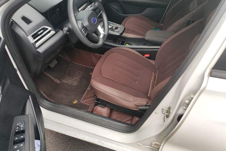 Used BYD e2 2021 Comfort Model Left Front Seat