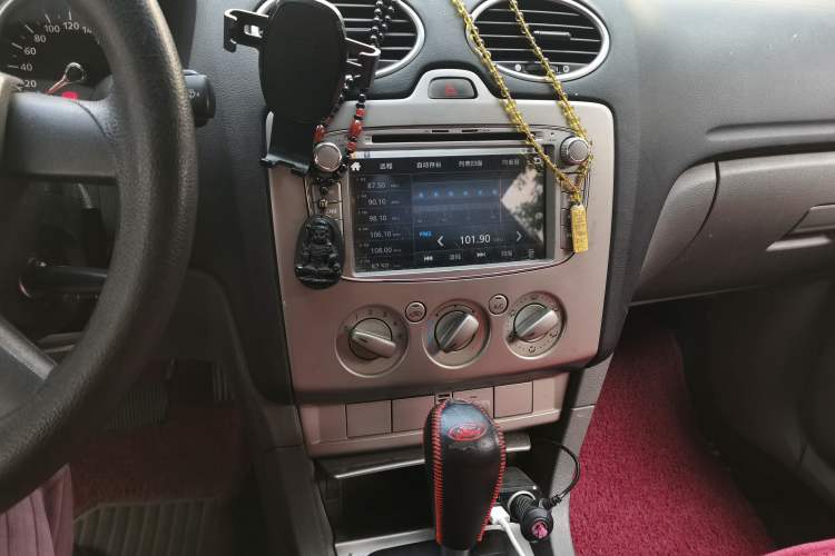 Used Ford Focus 2013 Hatchback Classic 1.8L Automatic Base Model
