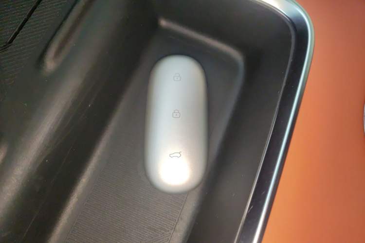 Used Li Auto L6 2025 Pro Smart Refresh Edition Vehicle Key