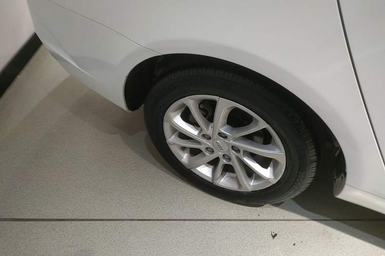 Used Geely Auto Emgrand 2021 UP 1.5L Manual Luxury Model