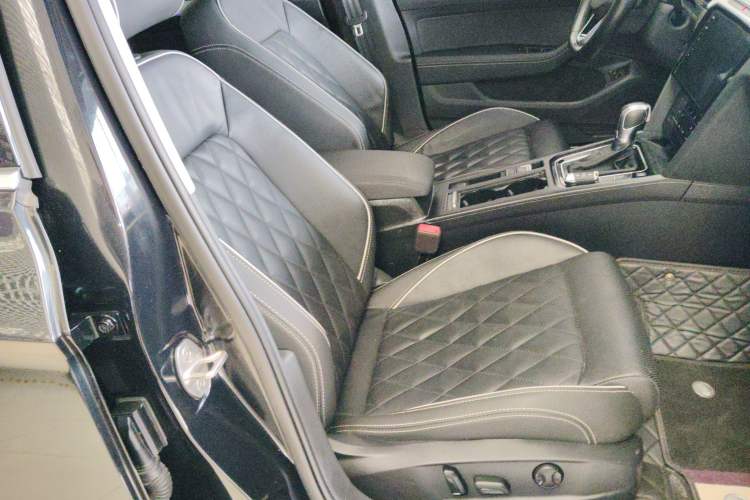 Used Volkswagen Magotan GTE Plug-in Hybrid 2022 GTE Luxury Model