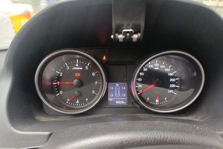 Used Haval H6 2015 Upgraded Model 1.5T Manual Two-Wheel Drive Elite Version