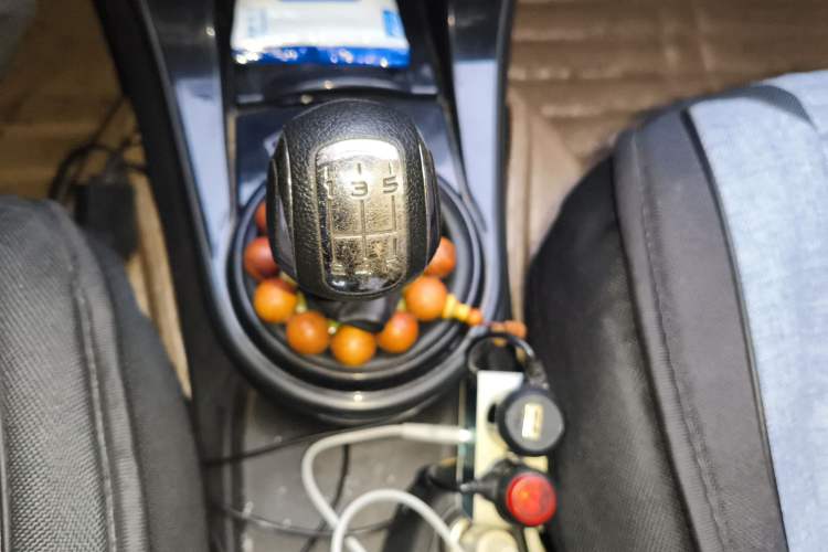 Used Citroen C-Quatre 2012 Sedan 1.6L Manual Prestige Model Gear Lever