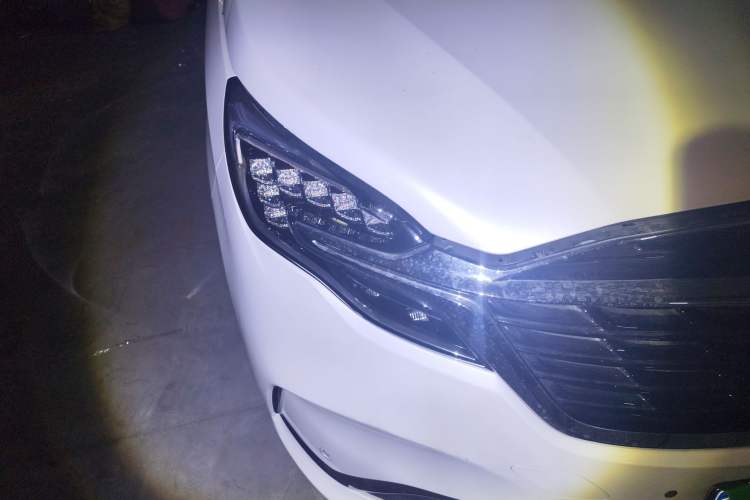 Used Buick GL8 2021 ES Landtrek 653T Comfort Edition
