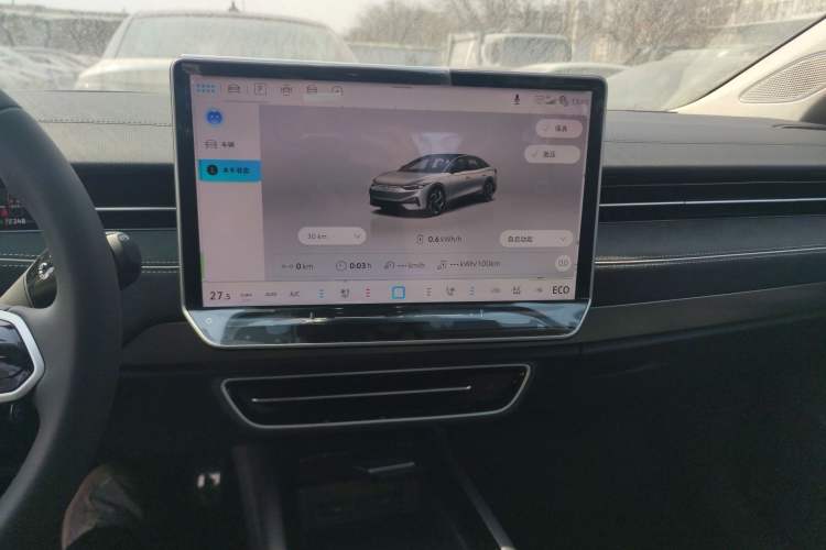 Used Volkswagen ID.7 VIZZION 2024 PRO Model Audio And AC Panel