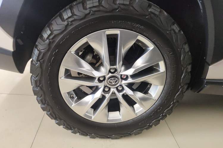 Used Toyota Wildlander 2020 2.0L CVT Two-Wheel Drive Luxury Edition
