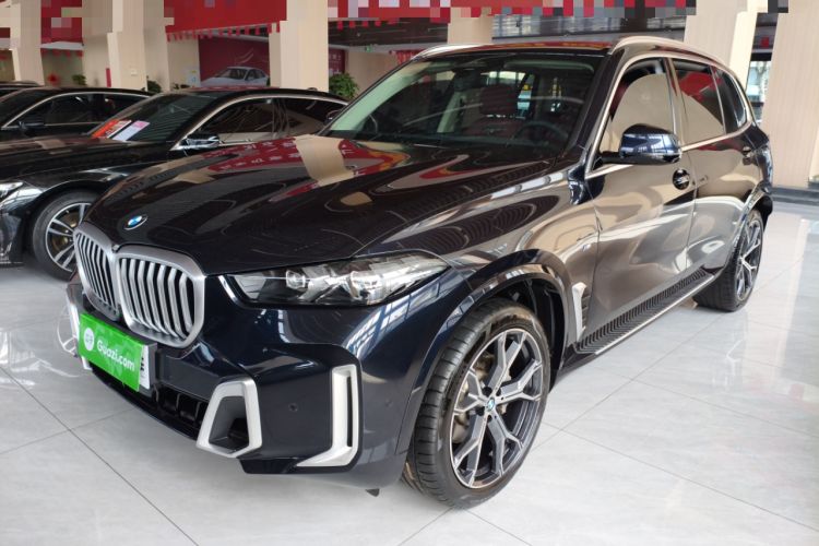Used BMW X5 2023 xDrive 30Li Luxury M Sport Package