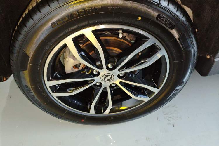 Used Dongfeng Fengon 580 2018 1.5T CVT Luxury Model Right Rear Wheel Hub