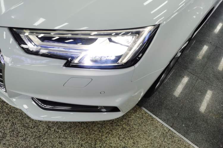 Used Audi A4L 2018 30th Anniversary Edition 40 TFSI Trendy Model
