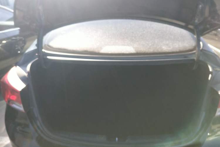 Used Hyundai Elantra (5th Generation / Langdong) 2015 1.6L Automatic Leading Model