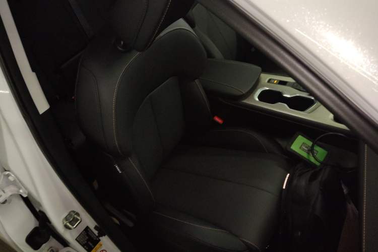 Used Changan X7 PLUS 2024 1.5T Automatic Luxury 7-Seater
