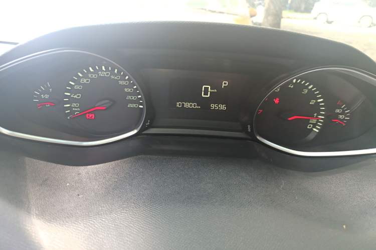 Used Peugeot 308S 2015 1.2T Automatic Jingchi Edition
