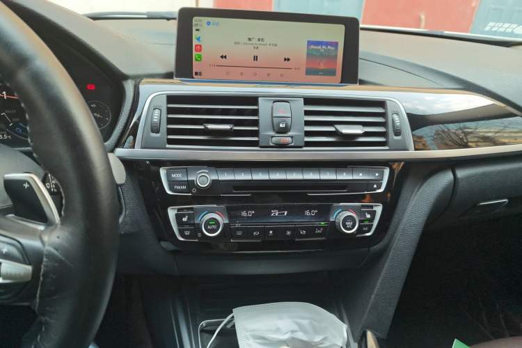 Used BMW 3 Series 2018 320Li Leading Model M Sport Package
