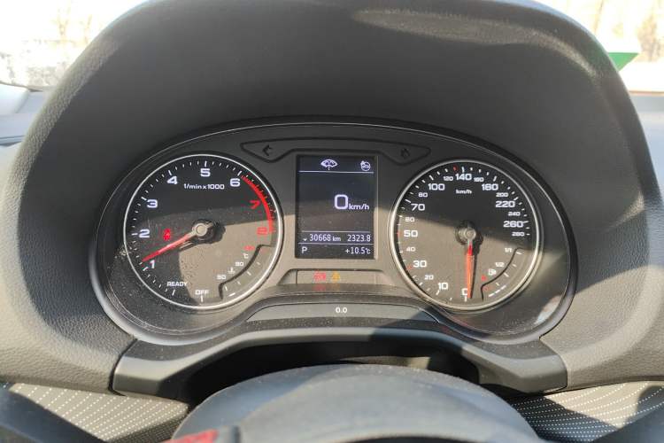 Used Audi Q2L 2022 35 TFSI Progressive Dynamic Edition
