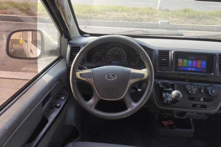 Used King Long Kairui Haoke 2018 2.2L M1 Standard Version V22