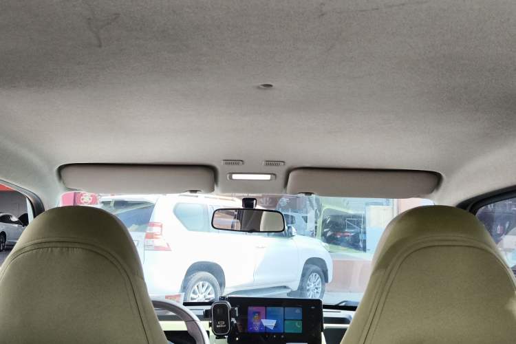 Used Geely Galaxy Panda 2023 Panda Mini 200km Endurance Bear Headliner