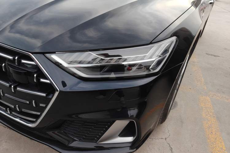 Used Audi A7L 2024 45 TFSI quattro Luxury Edition Left Front Headlight