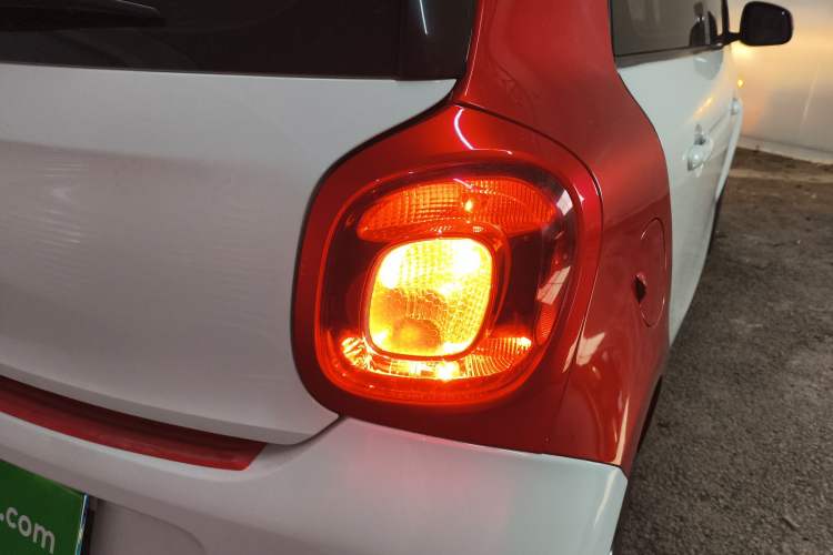 Used smart forfour 2016 1.0L 52 kW Passion Edition
