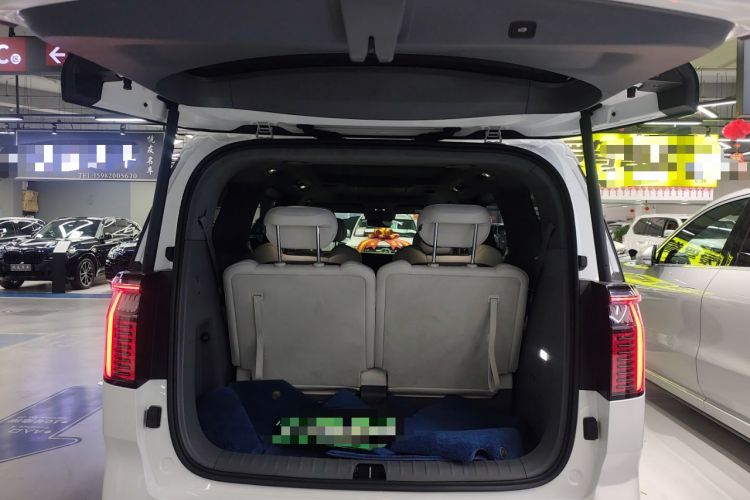 Used Zeekr 009 2022 WE Edition