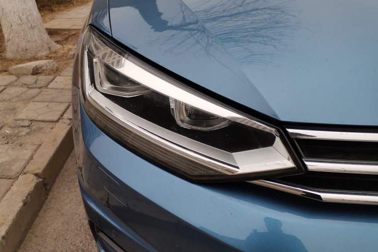 Used Volkswagen Touran 2016 Volkswagen Touran L 280TSI DSG Comfort Edition