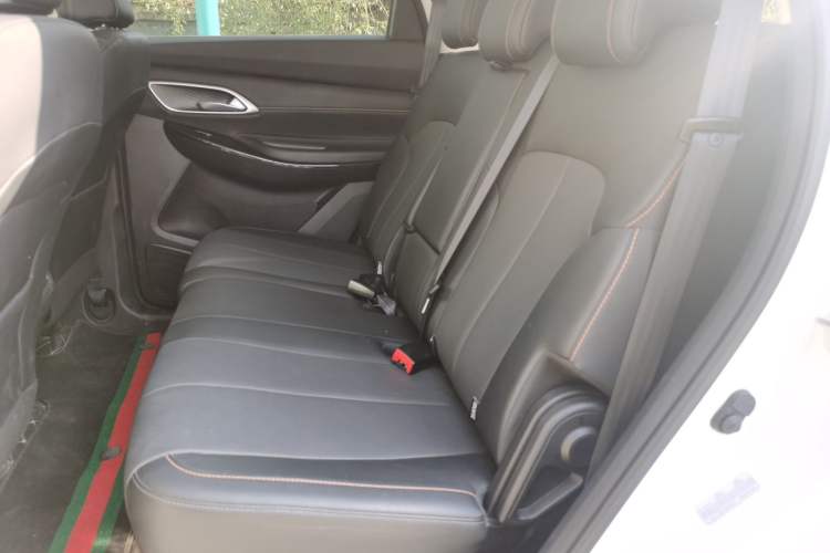 Used CHANGAN X7 PLUS 2024 1.5T Automatic Luxury 7-Seater
