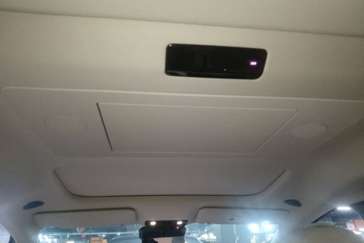 Used Li Auto MEGA 2024 Ultra Model Headliner