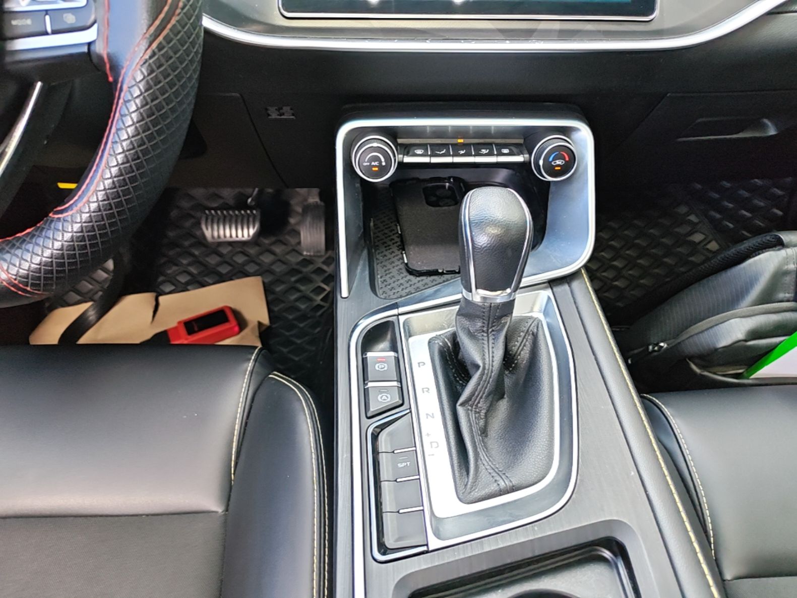 Geely Auto Binray 2021 1.4T CVT Asian Games Edition — снимка 16