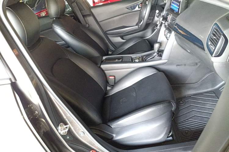 Used Mazda CX-4 2021 2.0L Automatic Two-Wheel Drive Blue Sky Dynamic Edition