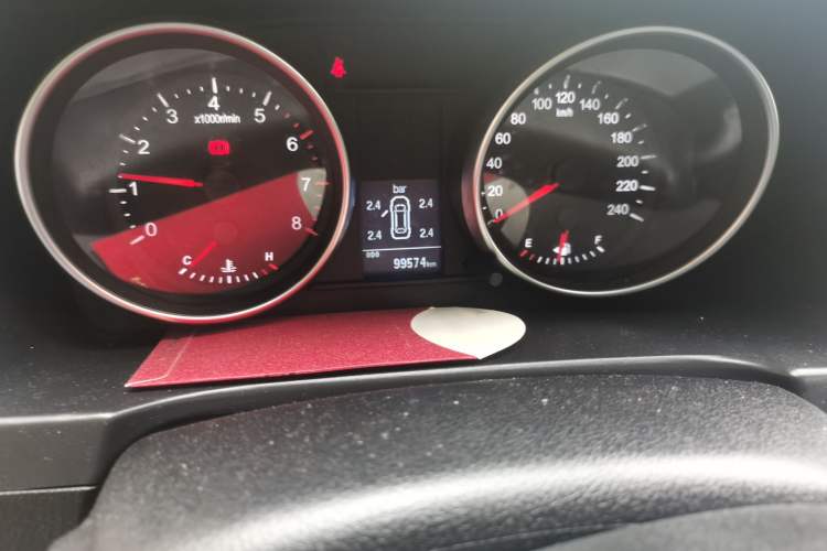 Used Haval H6 2016 Upgraded Model 1.5T Manual Two-Wheel Drive Elite Version