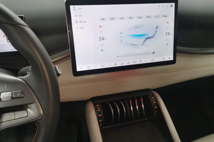 Used BYD Yuan PLUS 2025 Intelligent Driving Version 510 km Leading Edition
