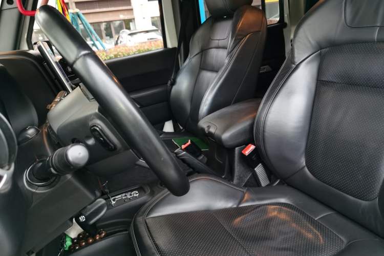 Used Jeep Wrangler 2015 2.8TD Sahara Four-Door Comfort Edition