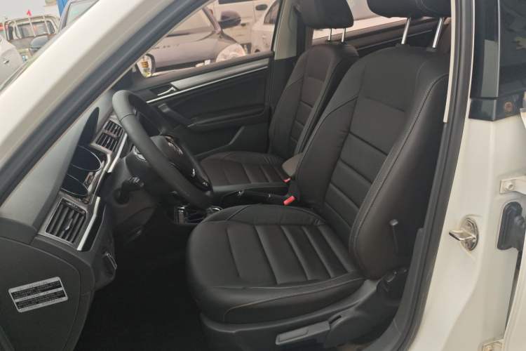 Used Volkswagen Bora 2016 1.6L Automatic Comfort Model