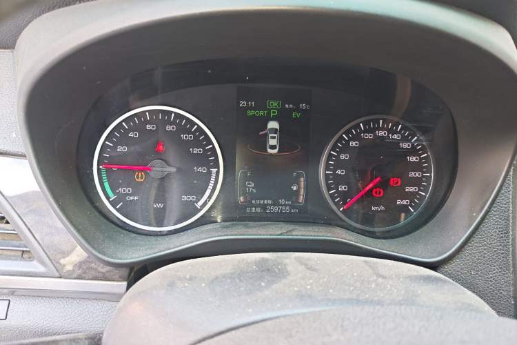 Used BYD Qin New Energy 2017 1.5T Luxury Model Instrument Cluster