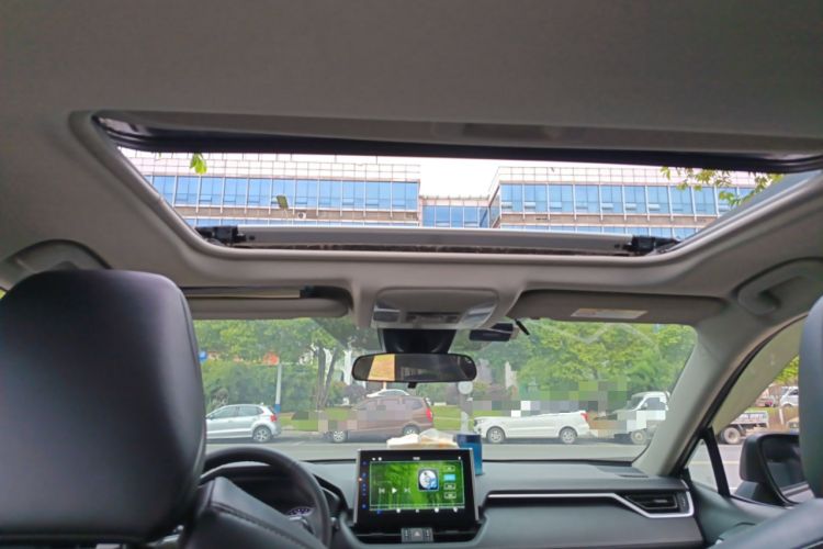 Used Toyota Wildlander 2020 2.0L CVT 4x4 Luxury Edition
