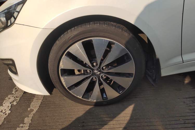 Used Kia K5 2012 2.0L Automatic DLX