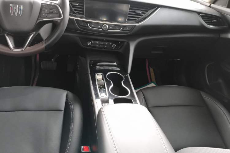 Used Buick Regal 2024 Restyled 28T Luxury Edition