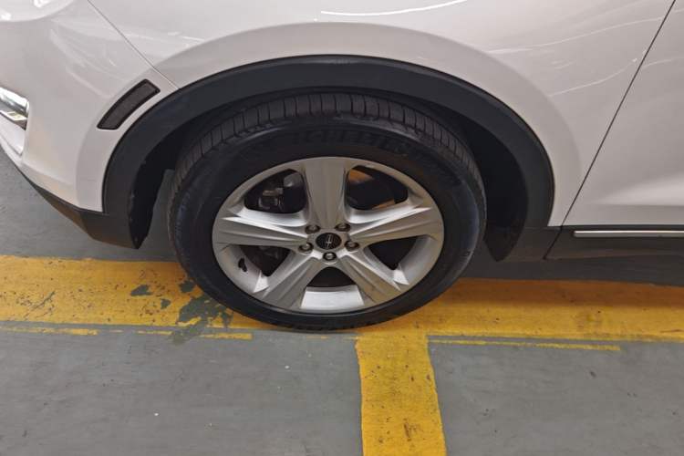 Used Lincoln MKC 2017 2.0T Two-Wheel Drive Deluxe Edition