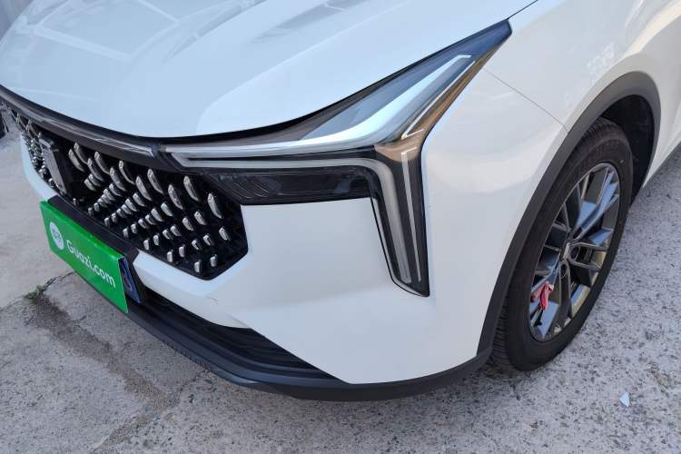 Used Bestune T55 2023 1.5T Automatic Leap Model Left Front Headlight