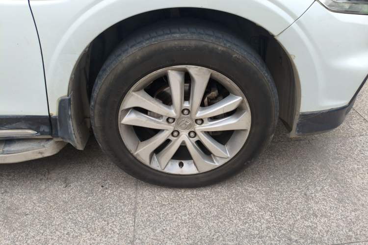 Used Honda Crosstour 2014 2.4L Luxury Edition Right Front Wheel Hub